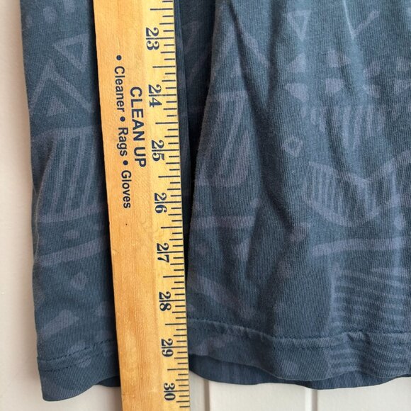 10 Deep BlueTank - Picture 5 of 5